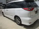 2017 Toyota Estima Aeras Premium Pearl Van for sale, Japanese used car export - photo 12 of 40 | GULJI TRADERS