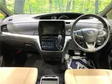 2017 Toyota Estima Aeras Smart Pearl Van for sale, Japanese used car export - photo 5 of 30 | GULJI TRADERS
