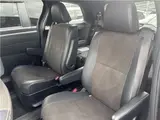 2017 Toyota Estima Aeras Premium Red Van for sale, Japanese used car export - photo 6 of 11 | GULJI TRADERS