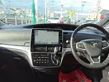 2017 Toyota Estima Aeras Silver Van for sale, Japanese used car export - photo 3 of 20 | GULJI TRADERS