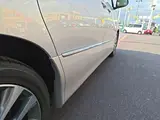 2017 Toyota Estima Aeras Silver Van for sale, Japanese used car export - photo 10 of 20 | GULJI TRADERS