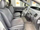 2017 Toyota Estima Aeras Premium ★Late Model★4WD★9th Generation Full Segment TV★Dual Power Slide★12th Generation Flip-Up Mechanism Pearl Van for sale, Japanese used car export - photo 11 of 50 | GULJI TRADERS