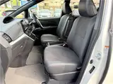 2017 Toyota Estima Aeras Premium ★Late Model★4WD★9th Generation Full Segment TV★Dual Power Slide★12th Generation Flip-Up Mechanism Pearl Van for sale, Japanese used car export - photo 12 of 50 | GULJI TRADERS