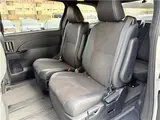 2017 Toyota Estima Aeras Premium ★Late Model★4WD★9th Generation Full Segment TV★Dual Power Slide★12th Generation Flip-Up Mechanism Pearl Van for sale, Japanese used car export - photo 13 of 50 | GULJI TRADERS