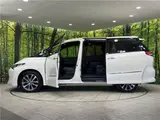 2017 Toyota Estima Aeras Premium Pearl Van for sale, Japanese used car export - photo 8 of 30 | GULJI TRADERS