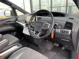2017 Toyota Estima Aeras Premium Red Van for sale, Japanese used car export - photo 15 of 24 | GULJI TRADERS