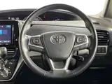 2017 Toyota Estima Aeras Premium Pearl Van for sale, Japanese used car export - photo 11 of 24 | GULJI TRADERS