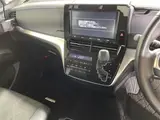 2017 Toyota Estima Aeras Premium Pearl Van for sale, Japanese used car export - photo 15 of 24 | GULJI TRADERS