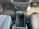 2017 Toyota Estima Aeras Premium Pearl Van for sale, Japanese used car export - photo 13 of 24 | GULJI TRADERS