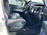 2017 Toyota Estima Aeras Premium Pearl Van for sale, Japanese used car export - photo 14 of 24 | GULJI TRADERS
