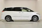 2017 Toyota Estima 2.4 Aeras Smart Other Van for sale, Japanese used car export - photo 14 of 30 | GULJI TRADERS
