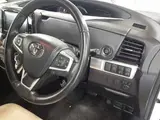 2017 Toyota Estima Aeras Smart Pearl Van for sale, Japanese used car export - photo 9 of 12 | GULJI TRADERS