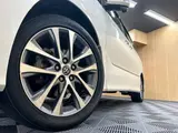 2017 Toyota Estima Aeras Premium Pearl Van for sale, Japanese used car export - photo 6 of 9 | GULJI TRADERS