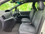 2017 Toyota Estima Aeras Premium Pearl Van for sale, Japanese used car export - photo 7 of 9 | GULJI TRADERS