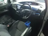2017 Toyota Estima Aeras Premium Pearl Van for sale, Japanese used car export - photo 3 of 5 | GULJI TRADERS