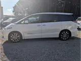 2018 Toyota Estima 2.4 Aeras Premium Pearl Van for sale, Japanese used car export - photo 5 of 62 | GULJI TRADERS