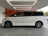 2018 Toyota Estima Aeras Premium ★Late Model★ 10-inch Navigation System ★Flip-up Doors★ Aero Kit★ Pearl Van for sale, Japanese used car export - photo 11 of 50 | GULJI TRADERS