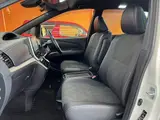 2018 Toyota Estima Aeras Premium ★Late Model★ 10-inch Navigation System ★Flip-up Doors★ Aero Kit★ Pearl Van for sale, Japanese used car export - photo 17 of 50 | GULJI TRADERS