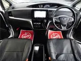 2018 Toyota Estima Aeras Premium-G ★Non-smoking car★Genuine navigation system★Rear seat monitor★ Pearl Van for sale, Japanese used car export - photo 9 of 69 | GULJI TRADERS
