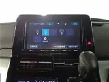 2018 Toyota Estima Aeras Premium ☆Toyota Safety Sense☆ Genuine 9-inch Navigation System☆ Dual Power Slides☆ Pearl Van for sale, Japanese used car export - photo 7 of 64 | GULJI TRADERS