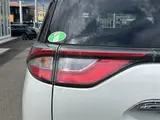2018 Toyota Estima Aeras Premium 4WD Pearl Van for sale, Japanese used car export - photo 19 of 22 | GULJI TRADERS