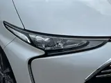 2018 Toyota Estima Aeras Premium 4WD Pearl Van for sale, Japanese used car export - photo 21 of 22 | GULJI TRADERS