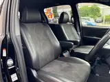 2018 Toyota Estima Aeras Premium Black Van for sale, Japanese used car export - photo 11 of 24 | GULJI TRADERS