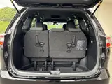 2018 Toyota Estima Aeras Premium Black Van for sale, Japanese used car export - photo 17 of 24 | GULJI TRADERS