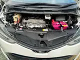 2018 Toyota Estima 2.4 Aeras Premium Pearl Van for sale, Japanese used car export - photo 4 of 24 | GULJI TRADERS