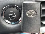 2019 Toyota Estima Aeras Premium 4WD Pearl Van for sale, Japanese used car export - photo 15 of 23 | GULJI TRADERS