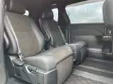 2019 Toyota Estima Aeras Premium 4WD Pearl Van for sale, Japanese used car export - photo 21 of 23 | GULJI TRADERS