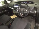 2019 Toyota Estima 4WD Aeras 7-seater Black Van for sale, Japanese used car export - photo 3 of 12 | GULJI TRADERS