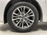 2020 Toyota Estima Aeras Welfare Vehicle - Rear seats removable, electrically lift-up seats - 7-seater - 18,000 km mileage Silver Van for sale, Japanese used car export - photo 42 of 55 | GULJI TRADERS