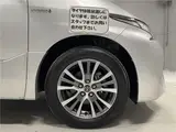 2020 Toyota Estima Aeras Welfare Vehicle - Rear seats removable, electrically lift-up seats - 7-seater - 18,000 km mileage Silver Van for sale, Japanese used car export - photo 43 of 55 | GULJI TRADERS