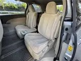 2011 Toyota Estima Hybrid X - User trade-in vehicle - 7-seater - HDD navigation TV Silver Van for sale, Japanese used car export - photo 55 of 70 | GULJI TRADERS
