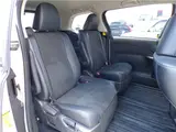 2012 Toyota Estima Hybrid Aeras Pearl Van for sale, Japanese used car export - photo 23 of 39 | GULJI TRADERS