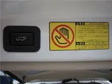 2012 Toyota Estima Hybrid G Pearl Van for sale, Japanese used car export - photo 39 of 80 | GULJI TRADERS