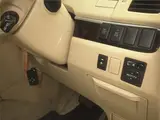 2012 Toyota Estima Hybrid 4WD Hybrid Aeras Pearl Van for sale, Japanese used car export - photo 9 of 12 | GULJI TRADERS