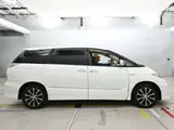 2012 Toyota Estima Hybrid Aeras 4WD Pearl Van for sale, Japanese used car export - photo 3 of 12 | GULJI TRADERS