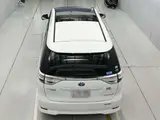 2012 Toyota Estima Hybrid Aeras 4WD Pearl Van for sale, Japanese used car export - photo 8 of 12 | GULJI TRADERS