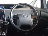 2013 Toyota Estima Hybrid 2.4 Aeras Premium Edition 4WD Other Van for sale, Japanese used car export - photo 16 of 37 | GULJI TRADERS