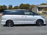 2013 Toyota Estima Hybrid Aeras Leather Package Silver Van for sale, Japanese used car export - photo 5 of 80 | GULJI TRADERS