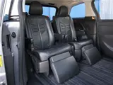 2013 Toyota Estima Hybrid Aeras Leather Package Silver Van for sale, Japanese used car export - photo 66 of 80 | GULJI TRADERS