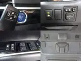 2013 Toyota Estima Hybrid 4WD Hybrid Aeras Premium Edition Black Van for sale, Japanese used car export - photo 14 of 17 | GULJI TRADERS
