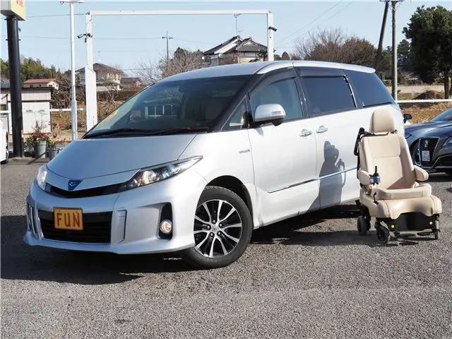 2014 Toyota Estima Hybrid Aeras 4WD Welfare Vehicle Side Lift-Up Detachable Electric - photo 1 2014 Toyota Estima Hybrid Aeras 4WD Welfare Vehicle Side Lift-Up Detachable Electric Silver Van for sale, Japanese used car export - photo 1 of 54 | GULJI TRADERS