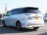 2014 Toyota Estima Hybrid Aeras 4WD Welfare Vehicle Side Lift-Up Detachable Electric Silver Van for sale, Japanese used car export - photo 9 of 54 | GULJI TRADERS