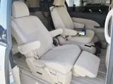 2014 Toyota Estima Hybrid Aeras 4WD Welfare Vehicle Side Lift-Up Detachable Electric Silver Van for sale, Japanese used car export - photo 31 of 54 | GULJI TRADERS