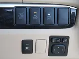 2014 Toyota Estima Hybrid Aeras 4WD Welfare Vehicle Side Lift-Up Detachable Electric Silver Van for sale, Japanese used car export - photo 47 of 54 | GULJI TRADERS