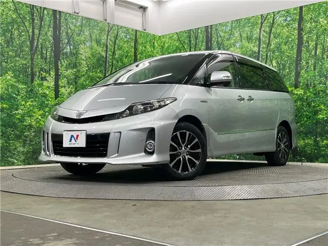 2014 Toyota Estima Hybrid Aeras Premium Edition - photo 1 2014 Toyota Estima Hybrid Aeras Premium Edition Silver Van for sale, Japanese used car export - photo 1 of 30 | GULJI TRADERS