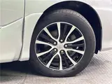 2014 Toyota Estima Hybrid Aeras Premium Edition Silver Van for sale, Japanese used car export - photo 14 of 30 | GULJI TRADERS